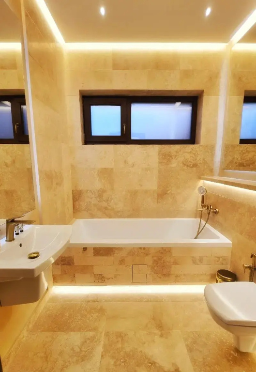Deluxe Family room with balcony