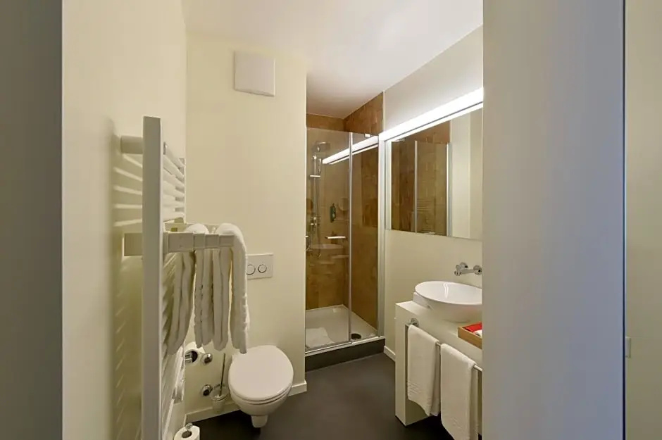 Home Swiss Hotel - Chambres