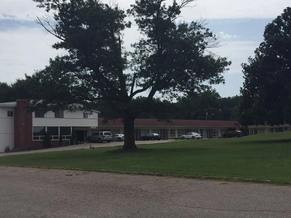 Martha-Kay Motel