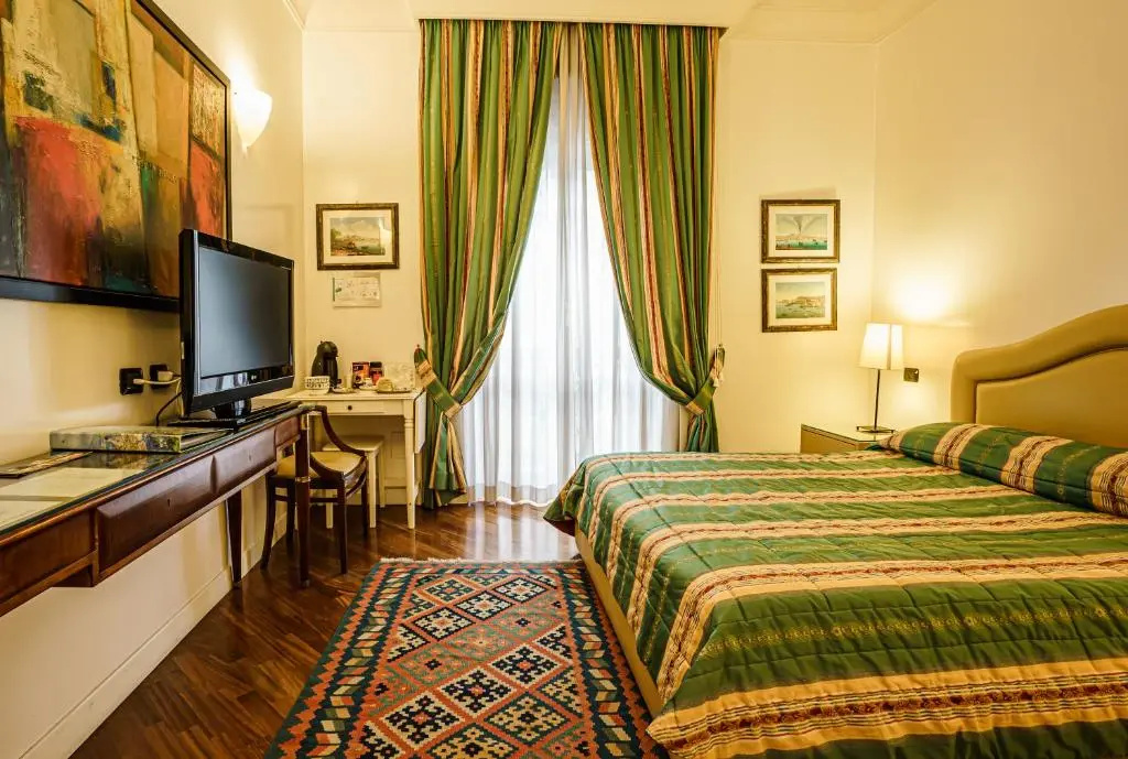 3 Bedrooms Cottage
