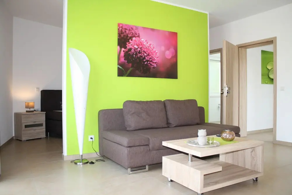 Double Apartment (full double bed)
