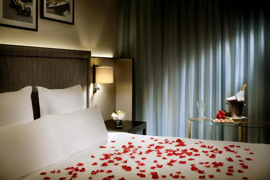 Columbus Hotel Monte-Carlo, Curio Collection by Hilton - Chambres