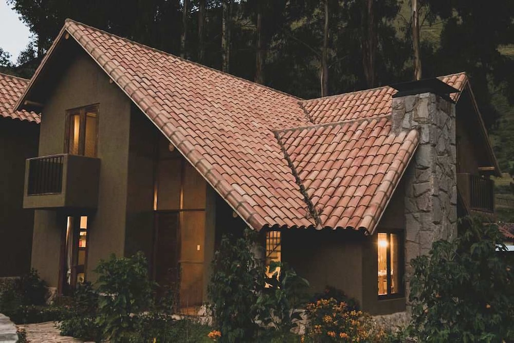 w Warm 3BR Villa in Sacred Valley