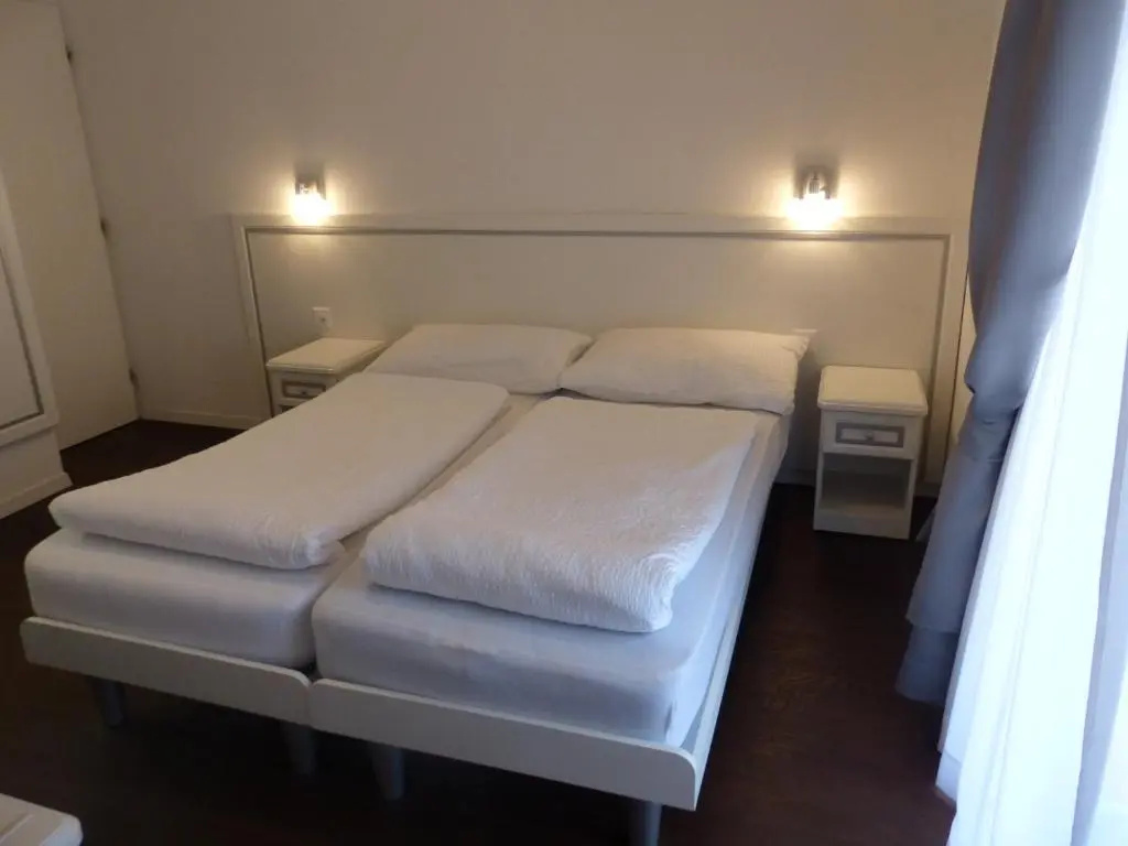 Hotel Plaza - Chambres