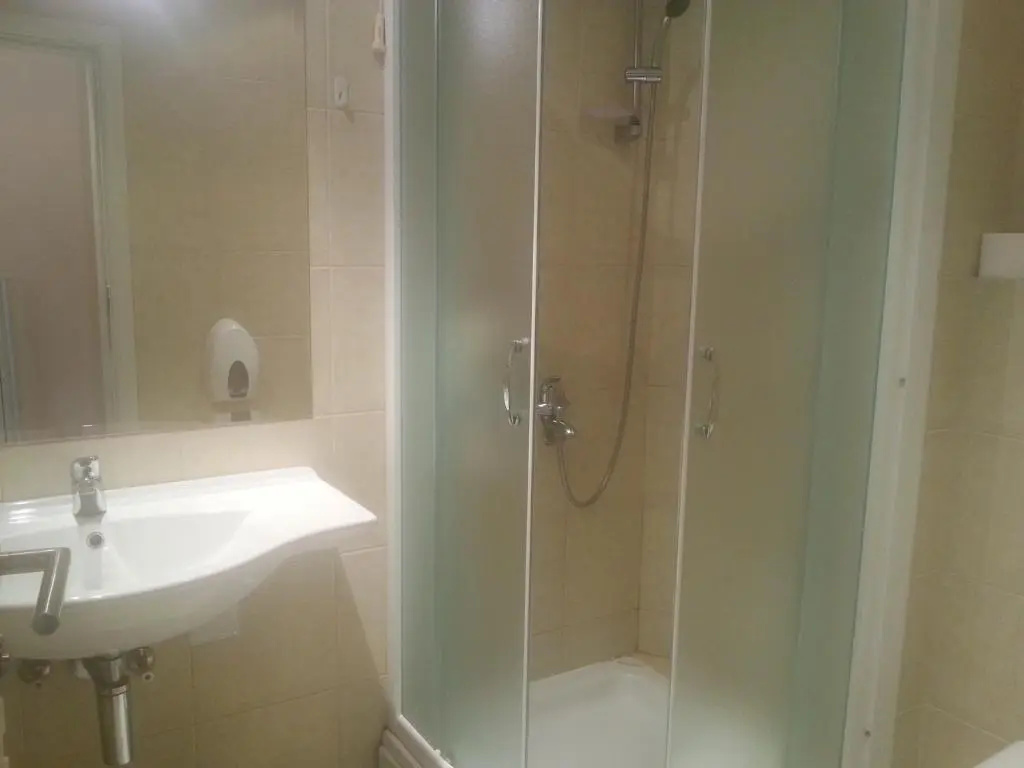 Hotel Aleksandar - Chambres