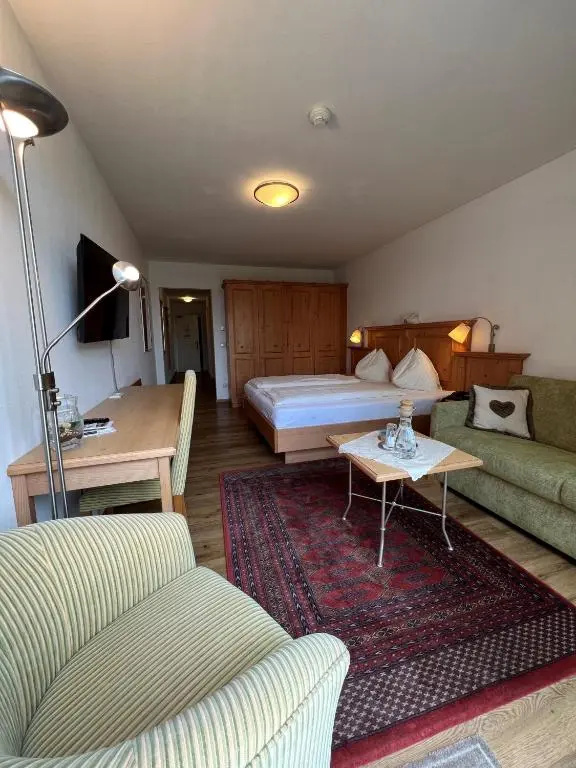Superior Double room full double bed