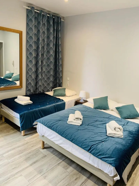 Standard Double room (twin beds)