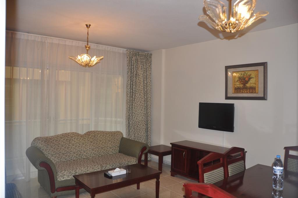 Royal Plaza Hotel Apartments