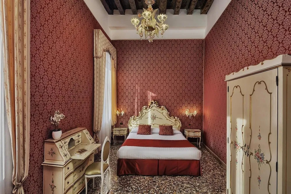Economy Double room (full double bed)