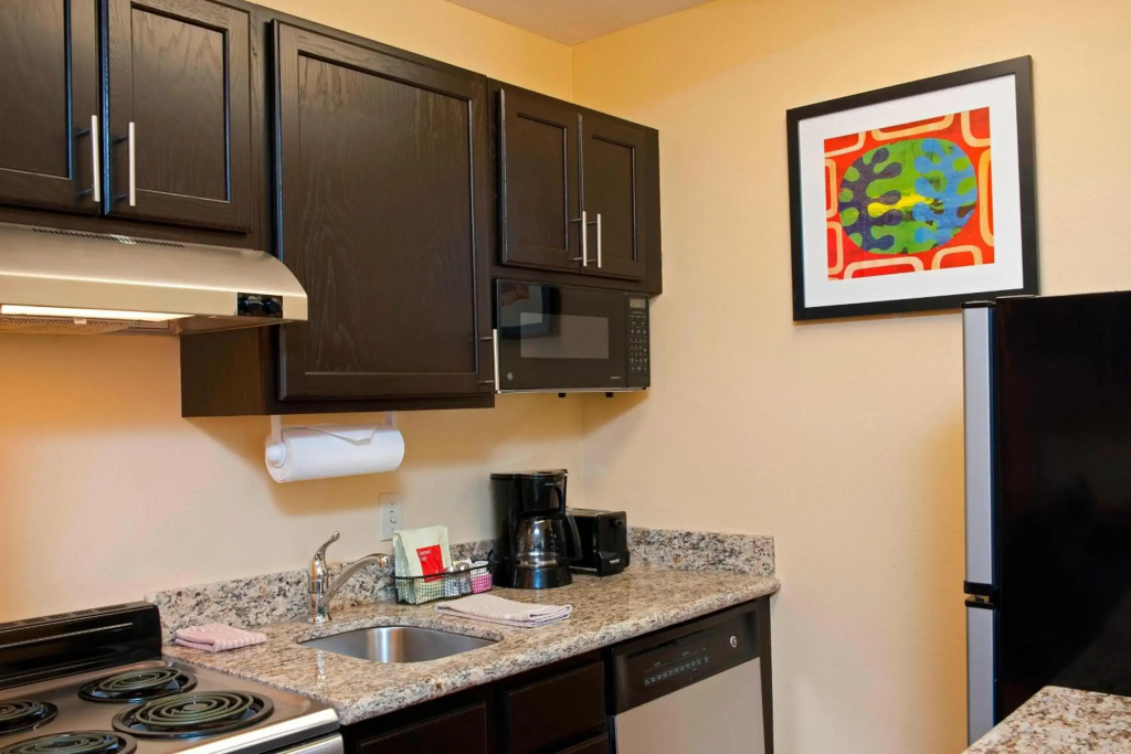 Towneplace Suites By Marriott Bloomington - фото 16