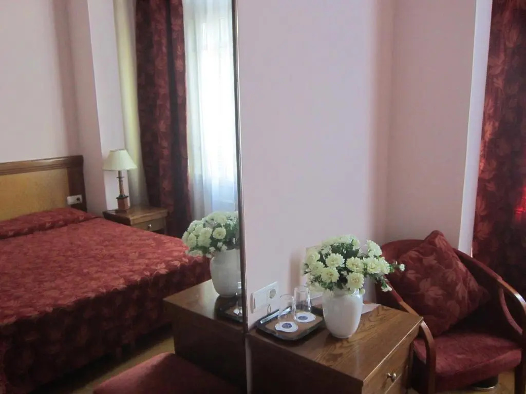 Minerva Premier Hotel - Chambres