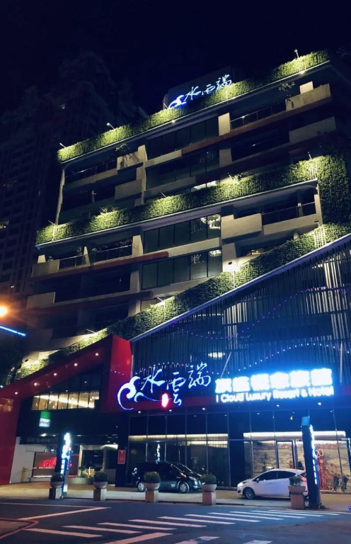 Icloud Luxury Resort & Hotel