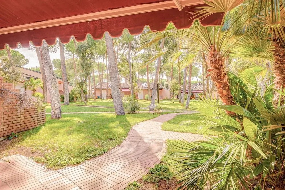 Hotel with private beach in San Vincenzo