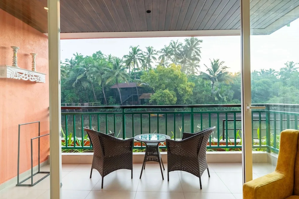 Deluxe room with river view