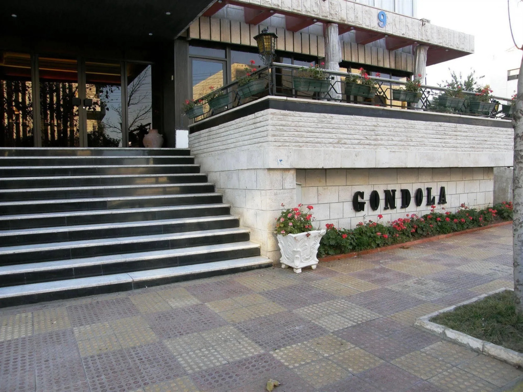 Gondola Hotel and Suites - Général