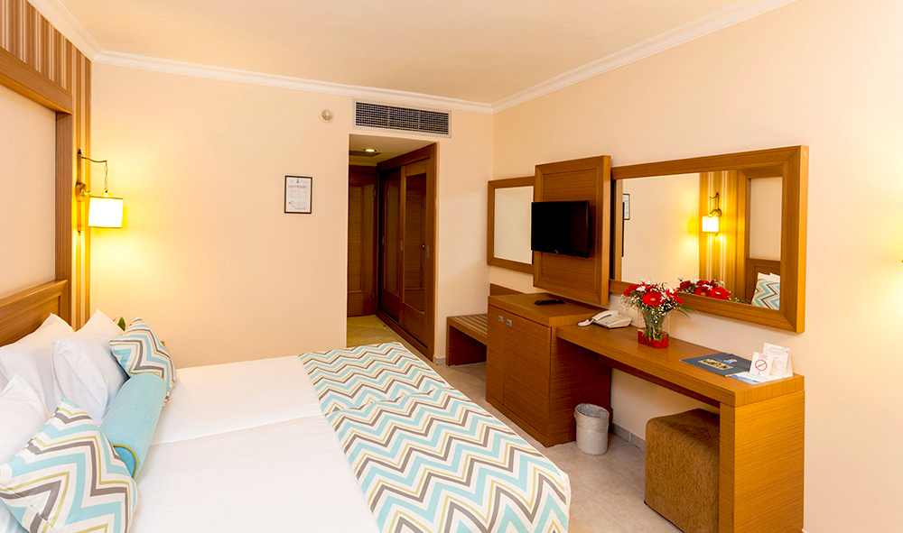 Economy room