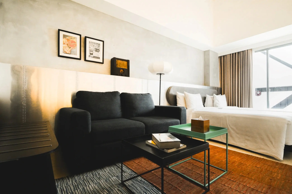Deluxe Double room with balcony (twin beds)