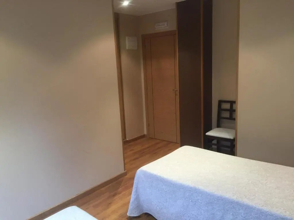 Standard Double room with balcony and with mountain view twin beds