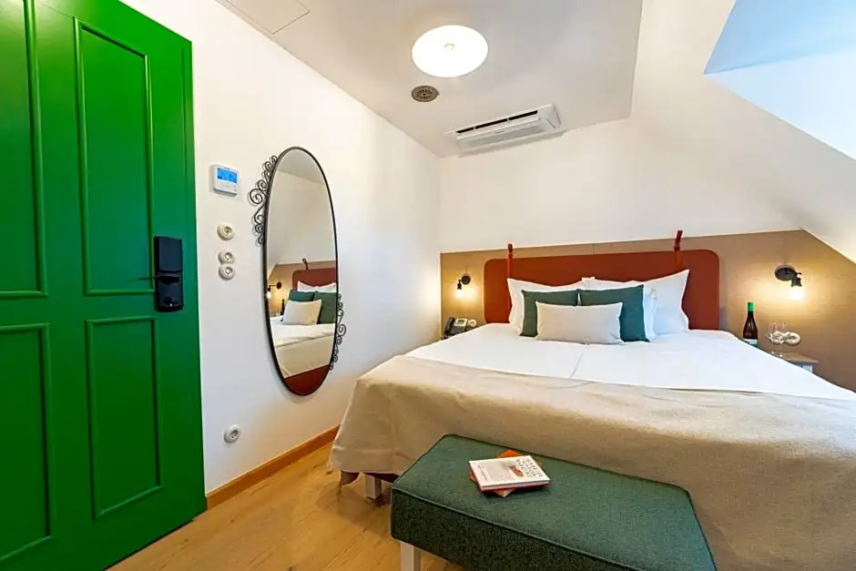 Standard Double room (full double bed)