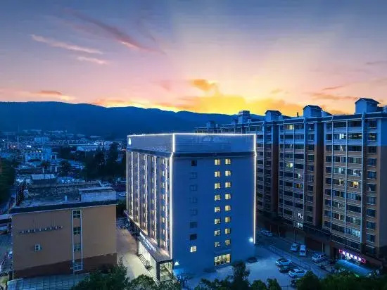 Kunming Panlong Days Inn Selected Wyndham Hotel (Agricultural University Branch)