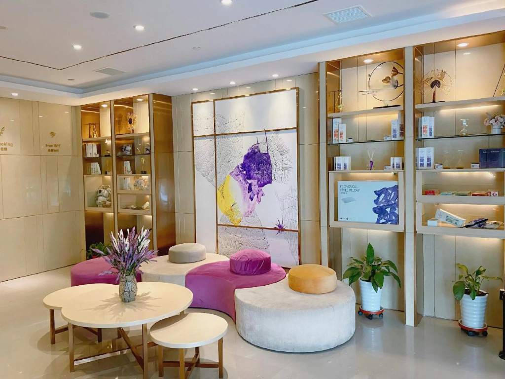 Отель Lavande Hotel (Beijing Summer Palace Agricultural University shop) в Пекине