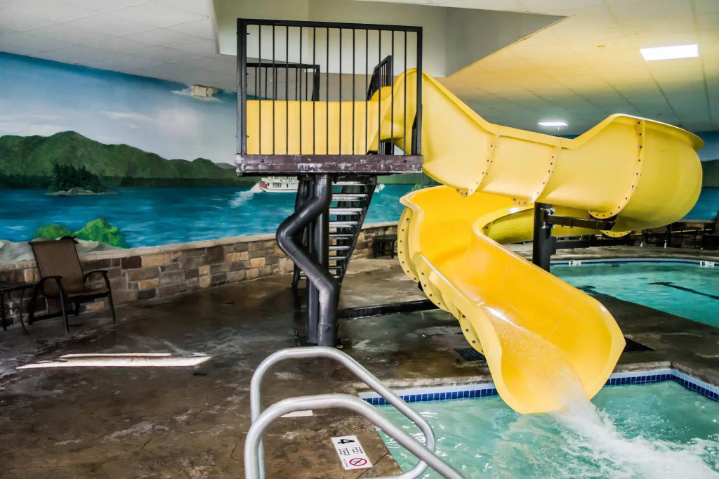 La Quinta Inn & Suites By Wyndham Lake George - Général