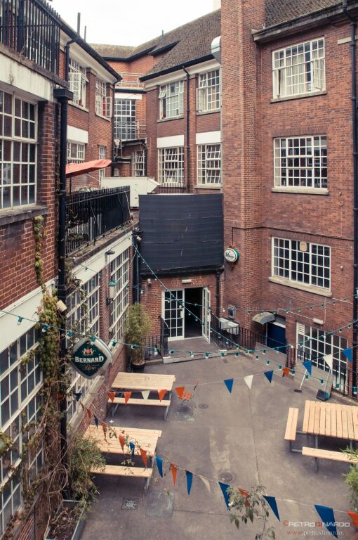 Rock & Bowl Motel by null