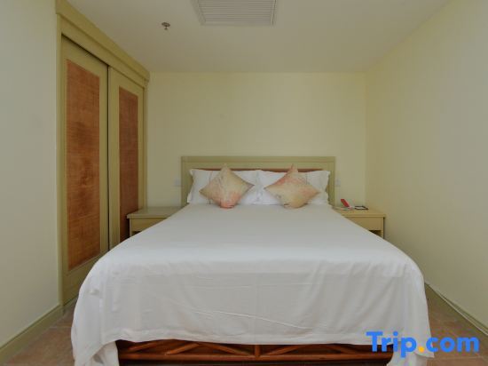 Golden Palm Resort