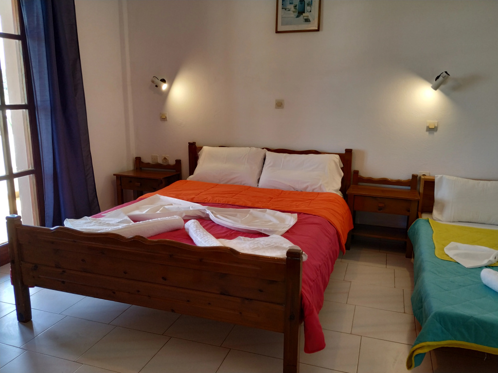 Pardalakis Studios - Général