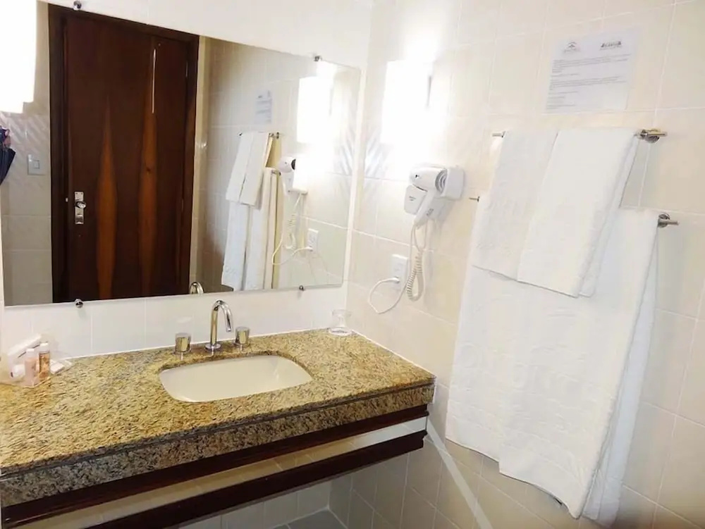 Deluxe Double room (full double bed)