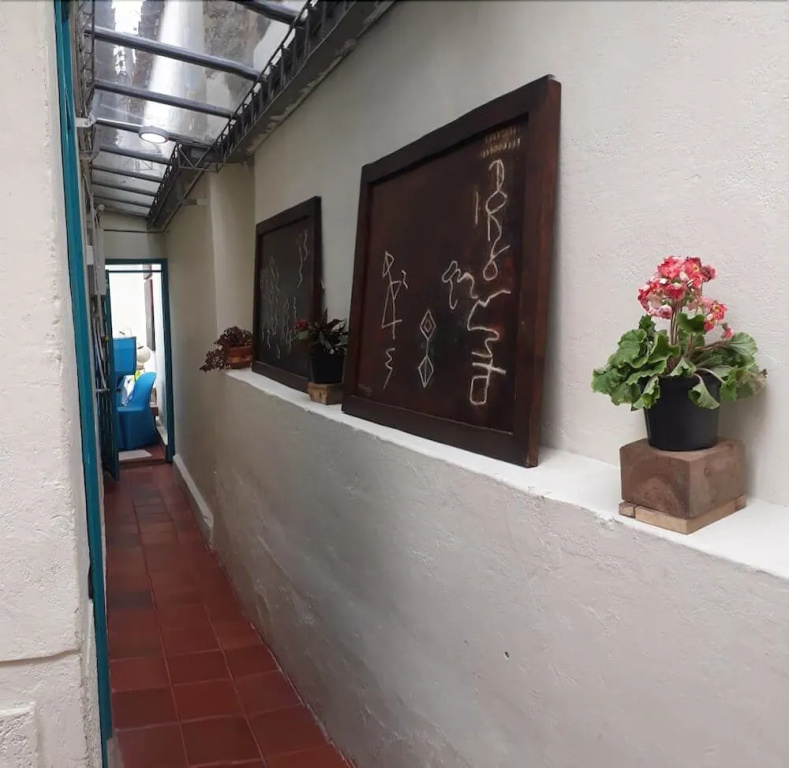 Hostal Casa del Arbol