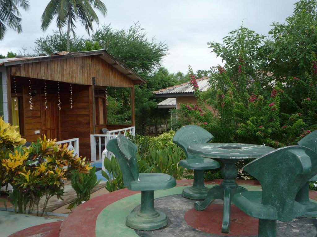 Little Pumpkin Cabanas