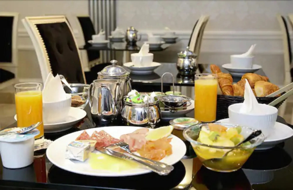 Hôtel Eiffel Trocadéro 18