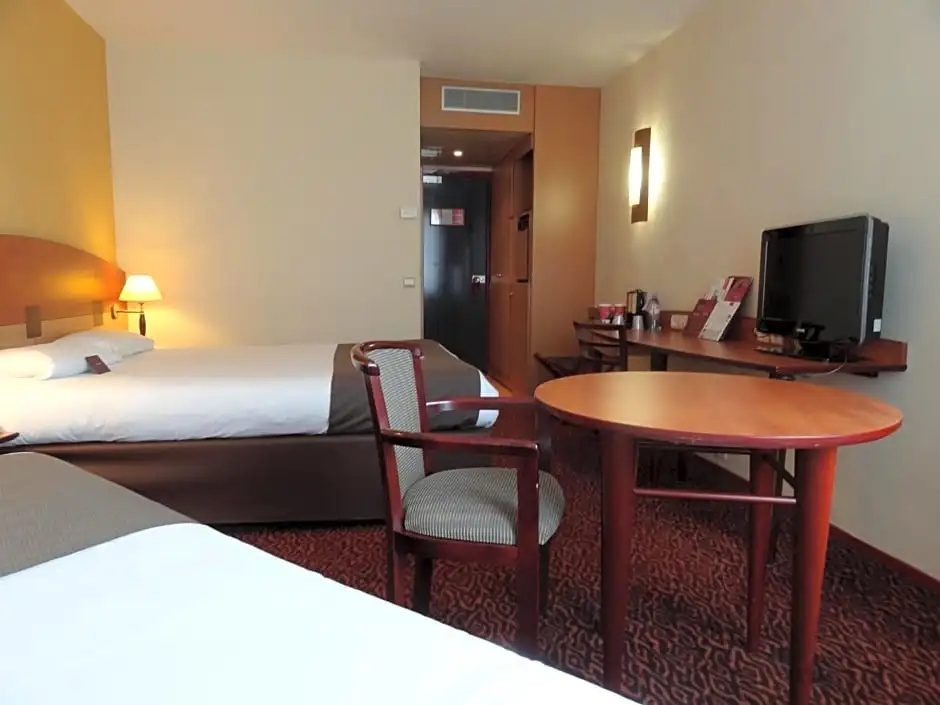 Hotel Mercure Saint-Etienne Parc de l Europe - Chambres