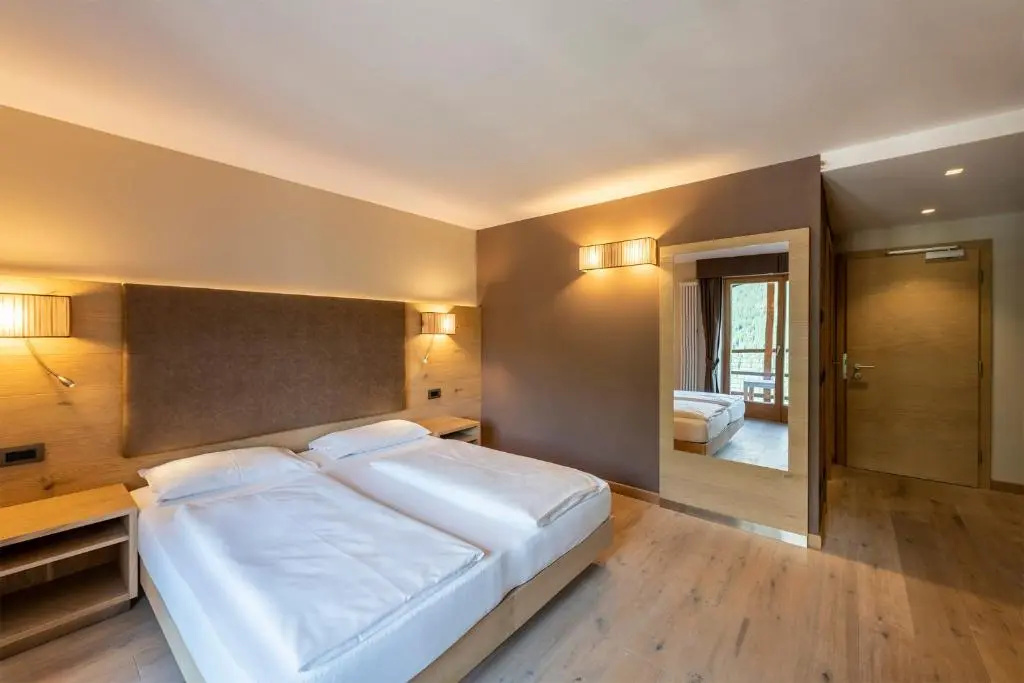 Design And Suite Hotel Ciarnadoi - Chambres