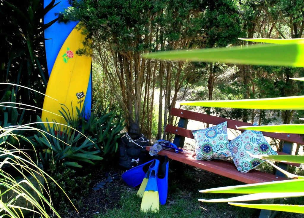 Smith Beach Getaways Beachwood Garden Studio