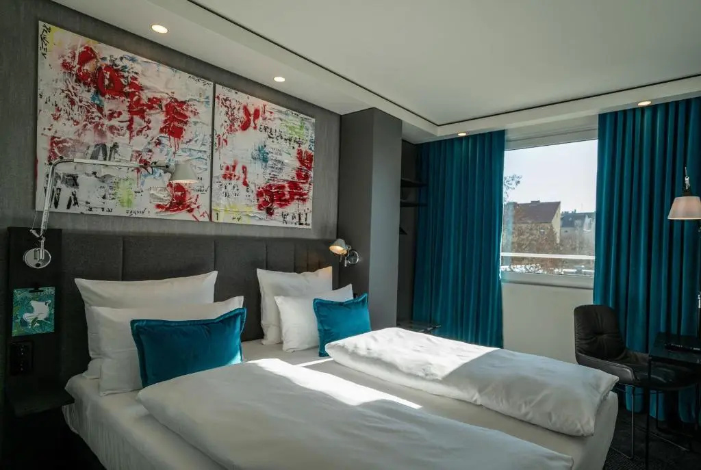 Standard Double room (full double bed)