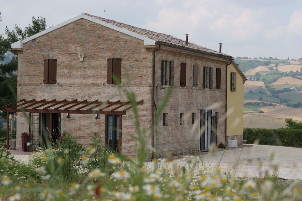 Ca' Del Cardo Bed & Breakfast