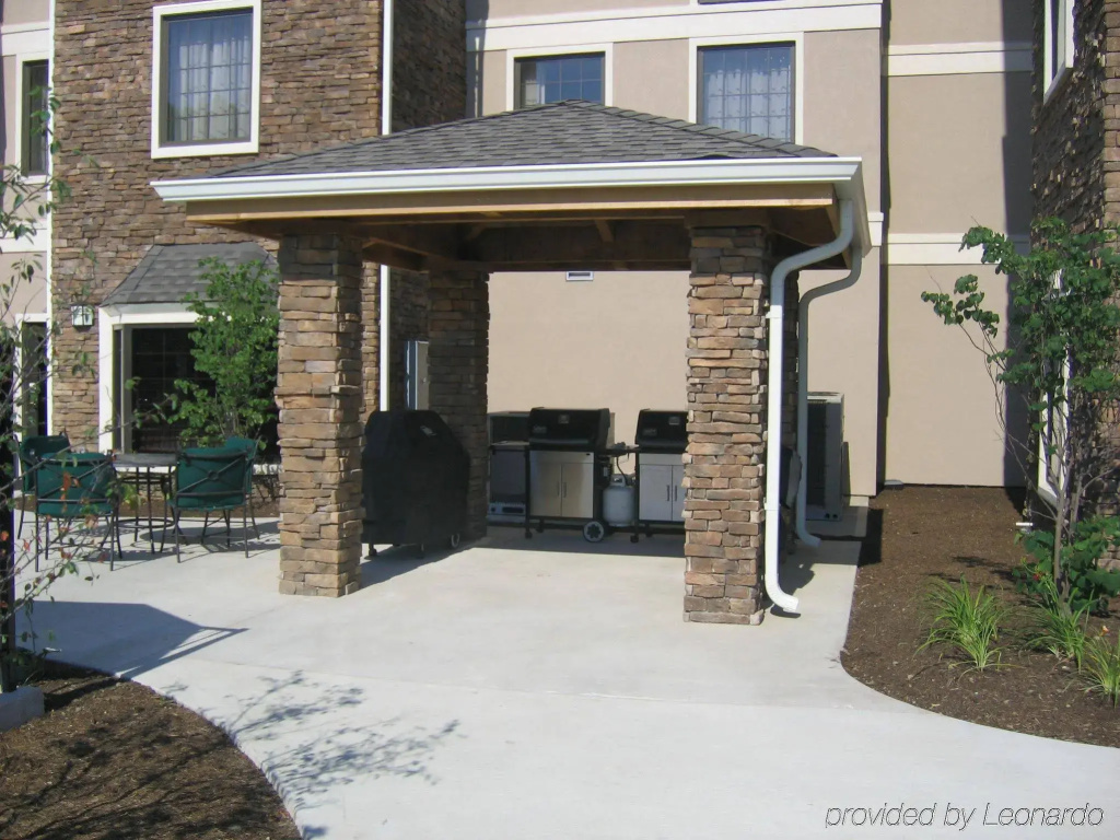 Staybridge Suites Indianapolis-Airport by IHG