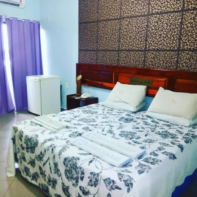 Deluxe Double room with city view (full double bed)