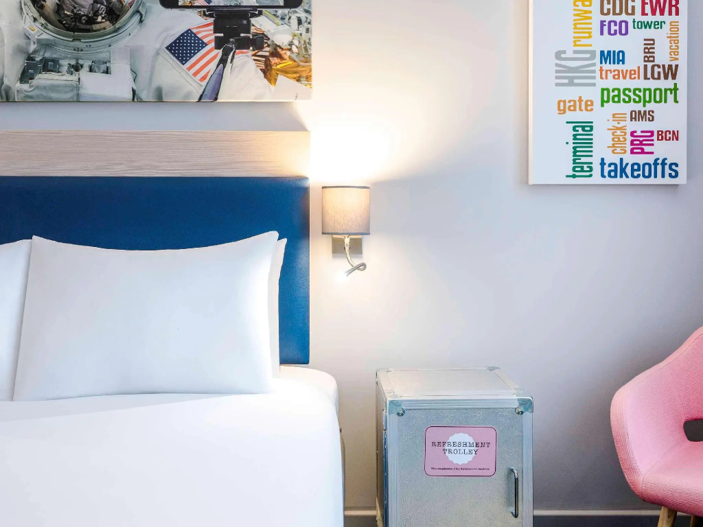 Ibis Styles London Heathrow - Chambres