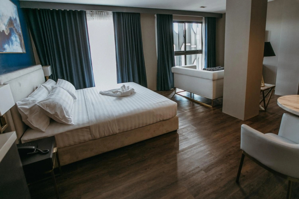 PVL Suites — 4