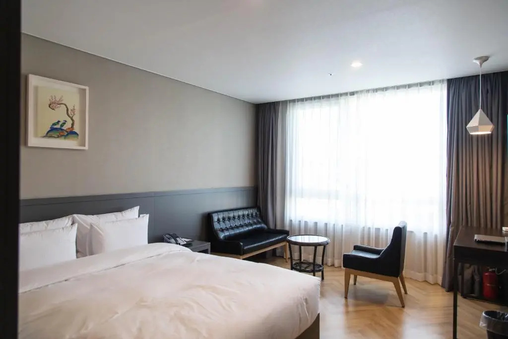 Superior room