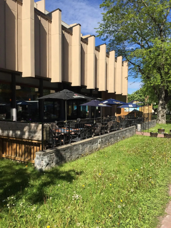Greenwood Inn & Suites - Général