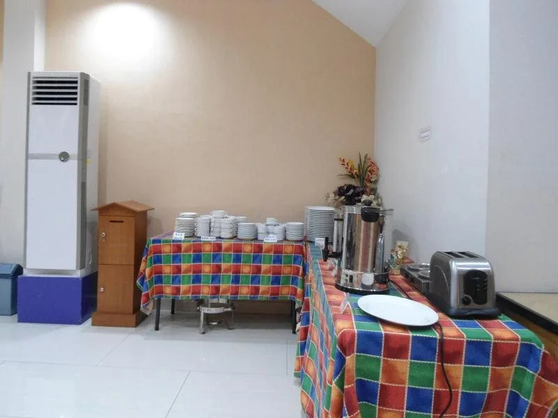 Atreya Hotel Makassar - Général