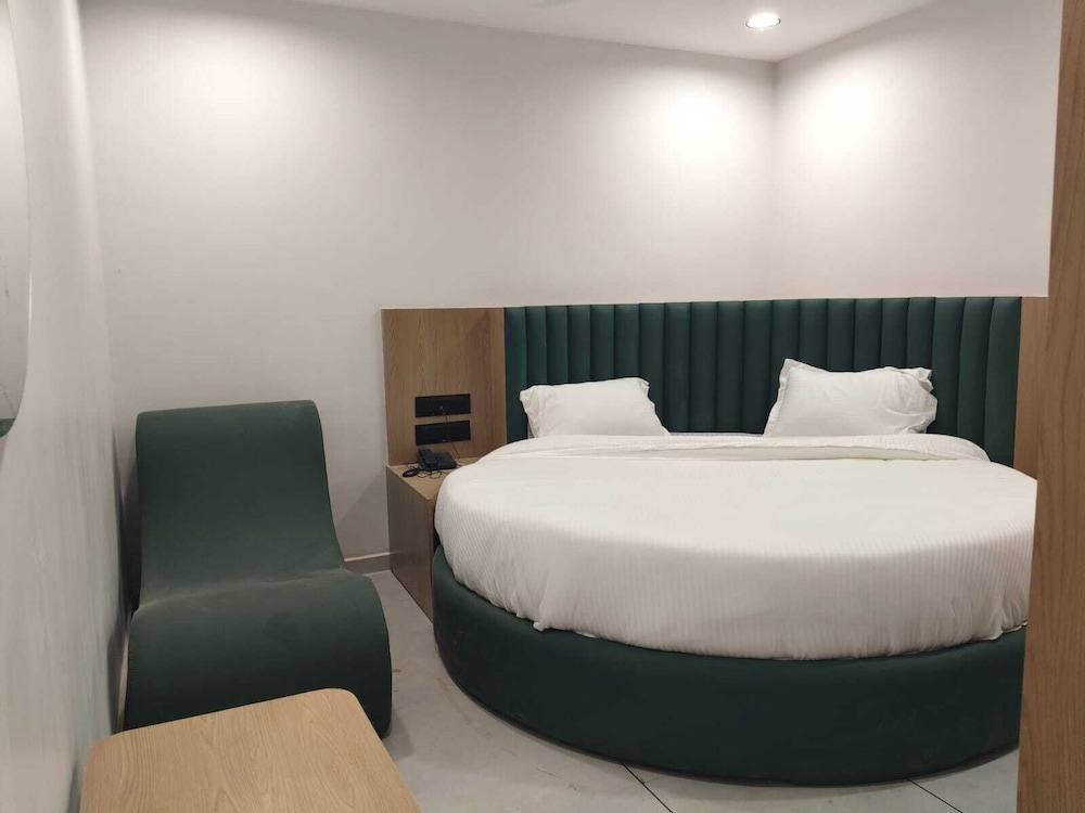 hotel shiva inn