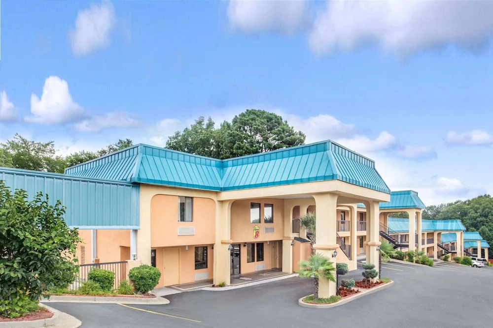 Super 8 Motel - Forest Park/stadium/atl Area