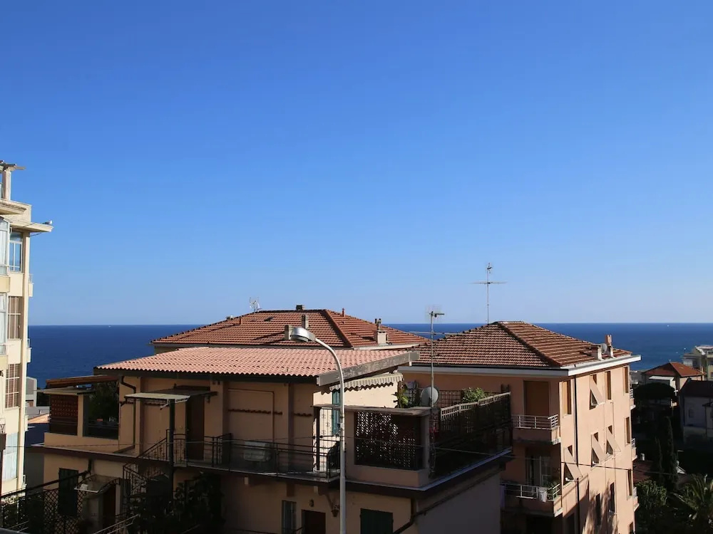 Simplistic Apartment in Flower Riviera near Sea