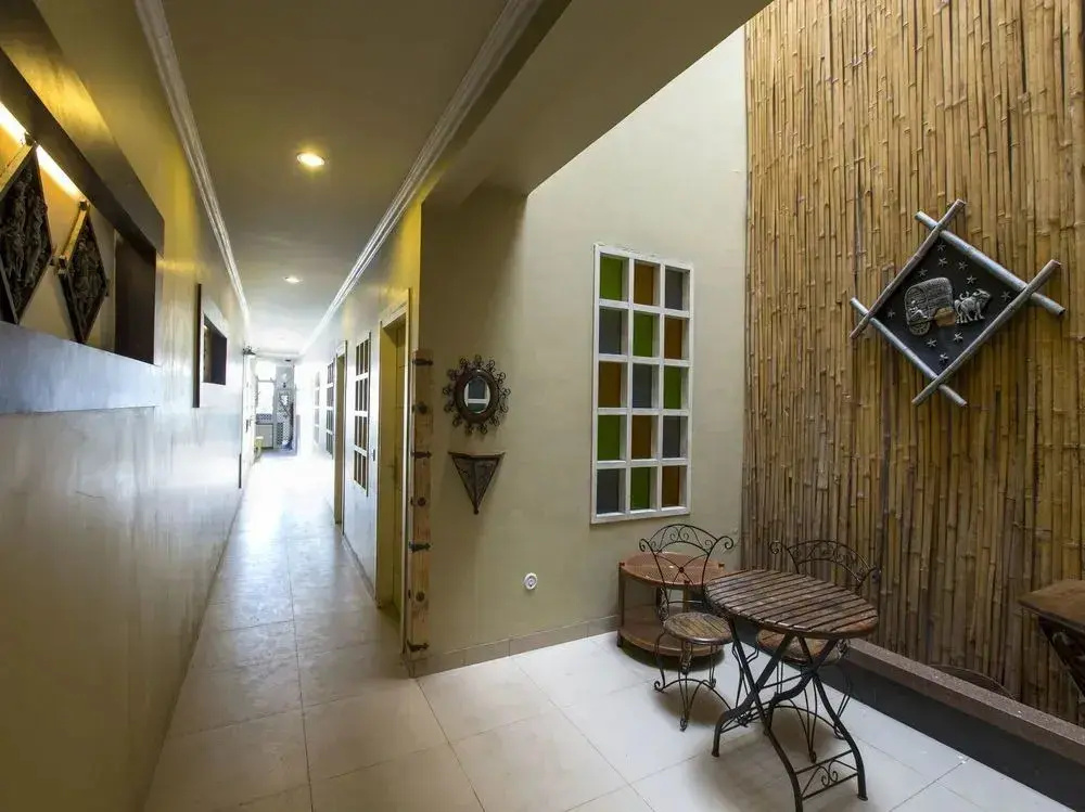 Dev Vilas Hotel - Général
