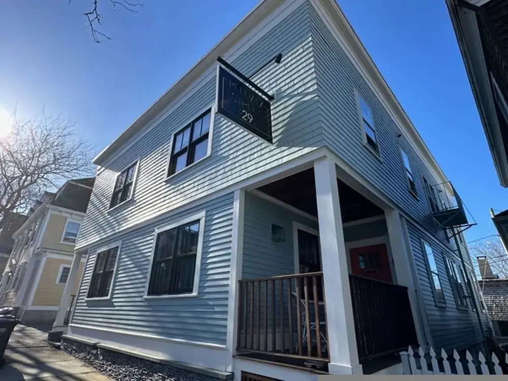 Entire Modern 7 Unit 7 Bath Boutique Inn